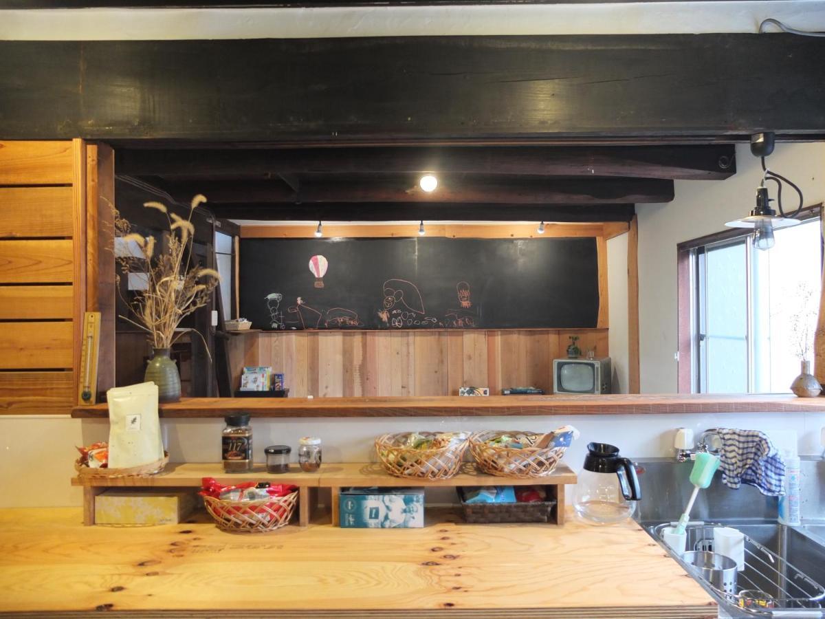 Yomogi Guesthouse Tokoname Exterior photo