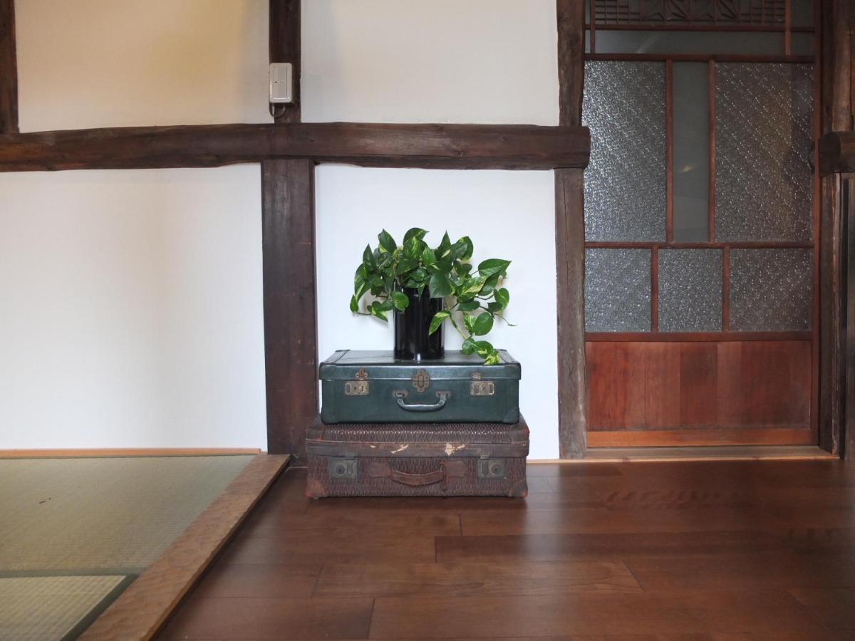 Yomogi Guesthouse Tokoname Exterior photo